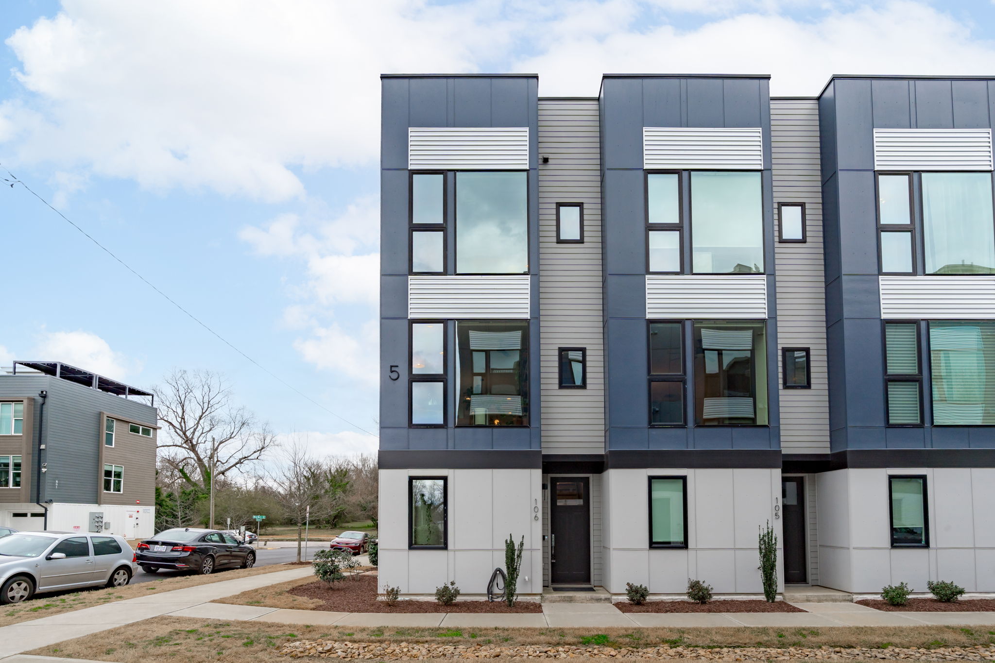 5 Seawell Avenue - 106